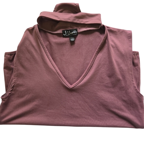 J for Justify Mauve V-Neck Top - Picture 3 of 4